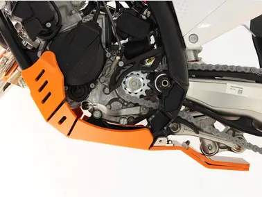 Screenshot 2024-11-04 at 11-08-09 Sabot KTM 125SX _ 125XC avec protection de biellette ( 2023 - 2024 ) - Orange.webp