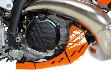 Screenshot 2024-11-05 at 11-01-34 Sabot KTM 250 _ 300 EXC 2024 - Orange - Protection intégrale du cadre.webp