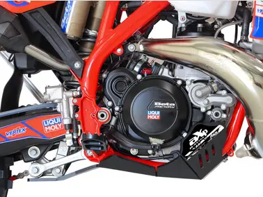 Screenshot 2024-11-05 at 16-07-00 Sabot Beta 250RR _ 300RR RACING avec protection de biellette 2024 - Noir - AXP Racing.webp