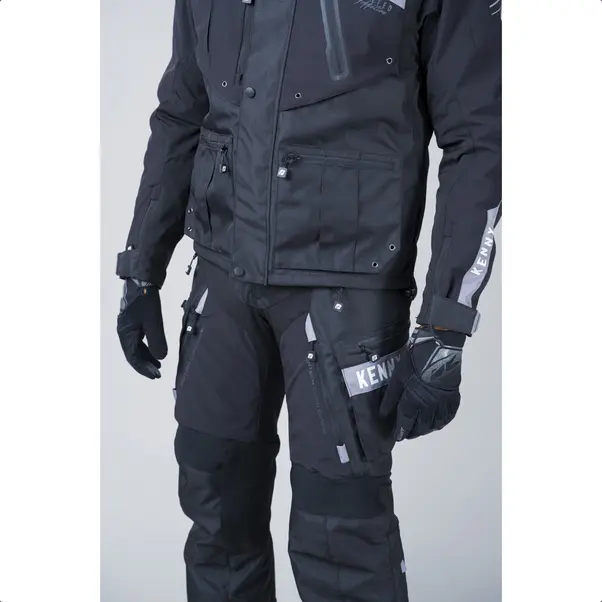Screenshot 2024-12-05 at 11-37-35 VESTE DUAL SPORT.webp