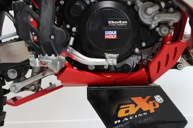 Screenshot 2025-01-01 at 20-41-24 Sabot Beta 250RR _ 300RR avec protection de biellette - 2020-2023 - Rouge - AXP Racing.webp