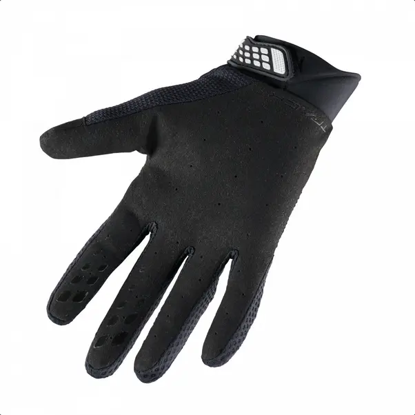 Screenshot 2025-01-30 at 08-33-17 GANTS TRACK BLACK.webp
