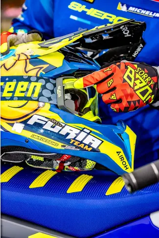 Screenshot 2025-01-31 at 16-44-22 MARIO ROMAN #74 Signature ! AirScreen AERO EX MR1 masque complet avec écran ouvrant.webp