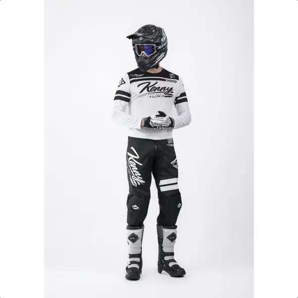 Tenue KENNY Track Dirt White 2025